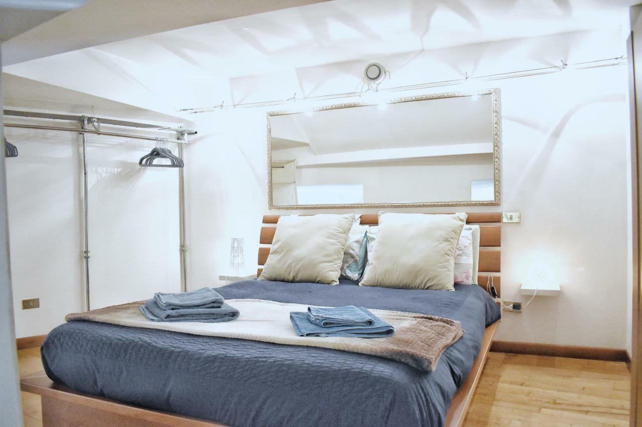 Charming Design Loft Isola Milano Lägenhet Exteriör bild