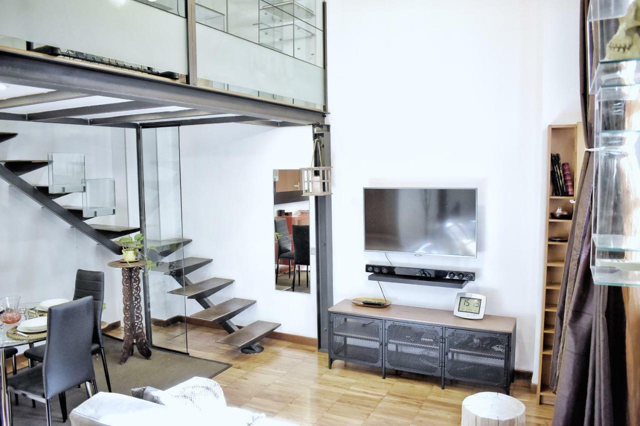 Charming Design Loft Isola Milano Lägenhet Exteriör bild